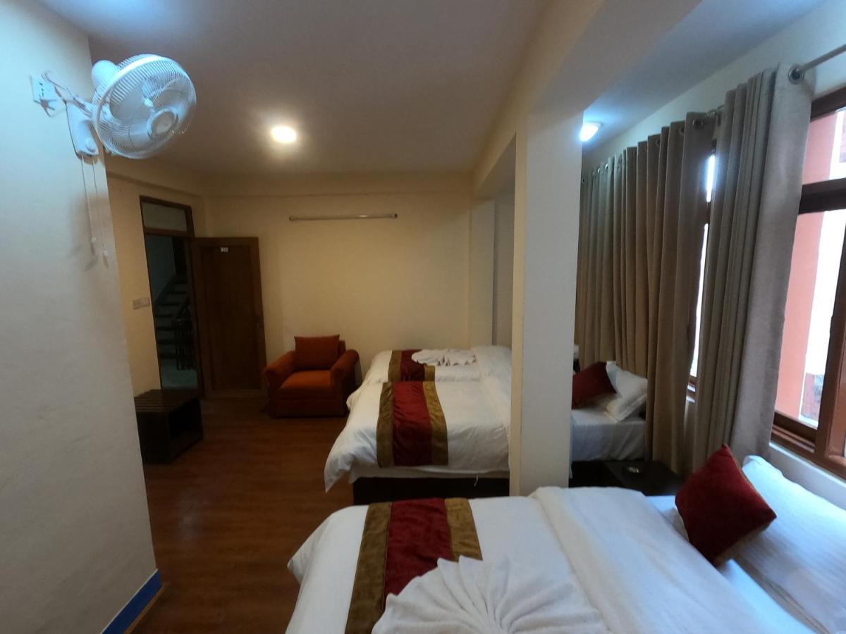 Hotel Silver Jubilee Kathmandu Exterior photo