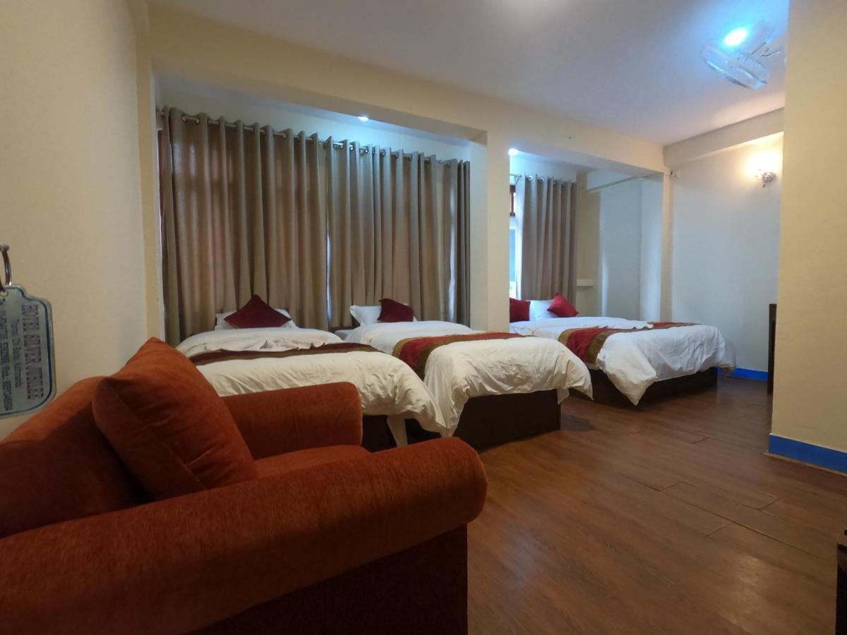 Hotel Silver Jubilee Kathmandu Exterior photo
