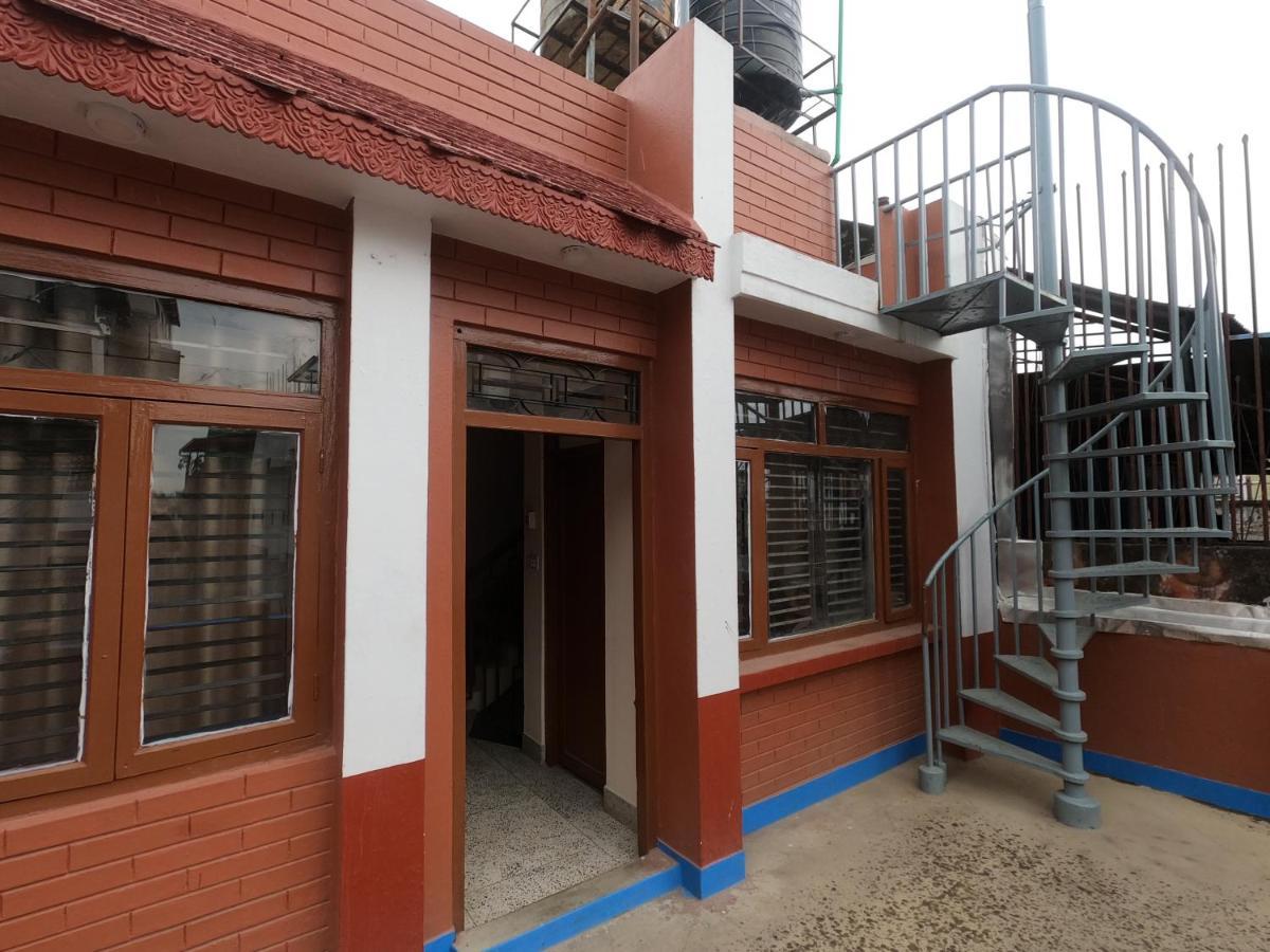 Hotel Silver Jubilee Kathmandu Exterior photo