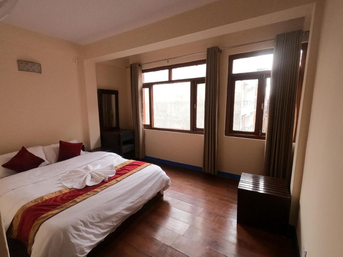 Hotel Silver Jubilee Kathmandu Exterior photo