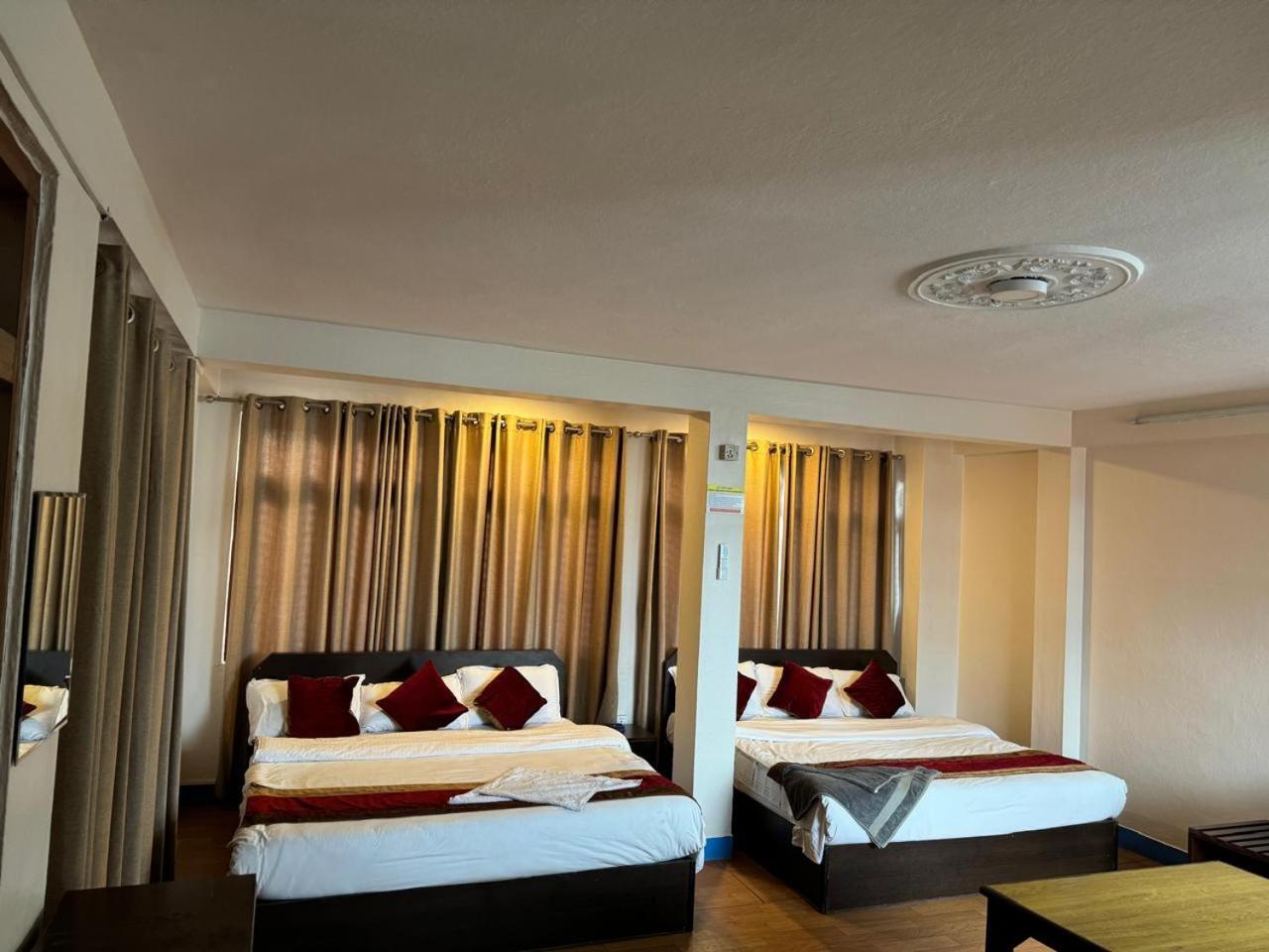 Hotel Silver Jubilee Kathmandu Exterior photo